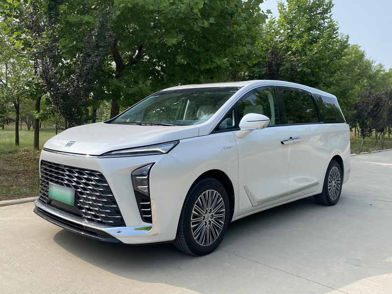 别克GL8 PHEV陆尚